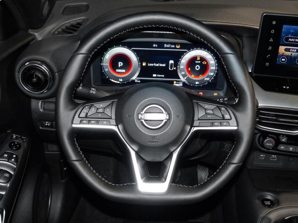 Nissan Juke N-Connecta 1.6 Hybrid 143PS 4AMT Winterpaket BFS 2FL *sofort verfügbar*