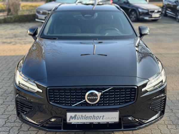 Volvo V60 T8 AWD PLUS DARK Business Edition - Sofort lieferbar!