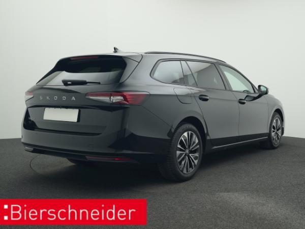 Skoda Superb Combi 2.0 TDI DSG Selection MATRIX NAVI PANO HuD ACC