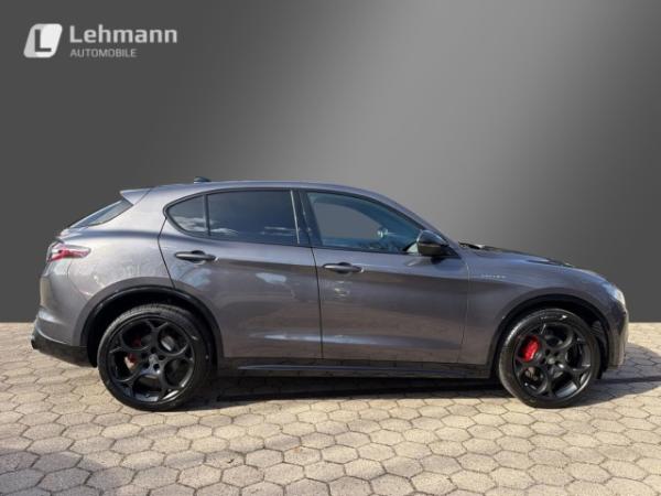 Alfa Romeo Stelvio Veloce Q4 2.0 Turbo - AHK - 21 Zoll- Panoramadach