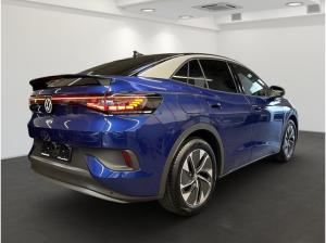 Volkswagen ID.5 Pure 125kW - AHK Matrix-LED Wärmepumpe MFL beheizbar CCS Navi LM SHZ CarPlay