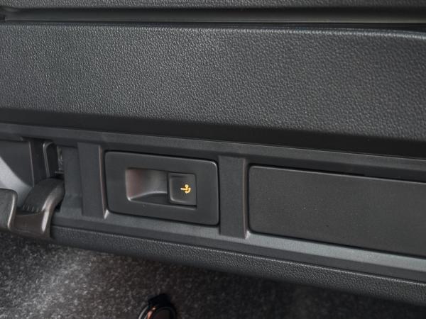 Skoda Octavia 1.5 TSI Selection *AHK*LED*beh.WSS*ALU