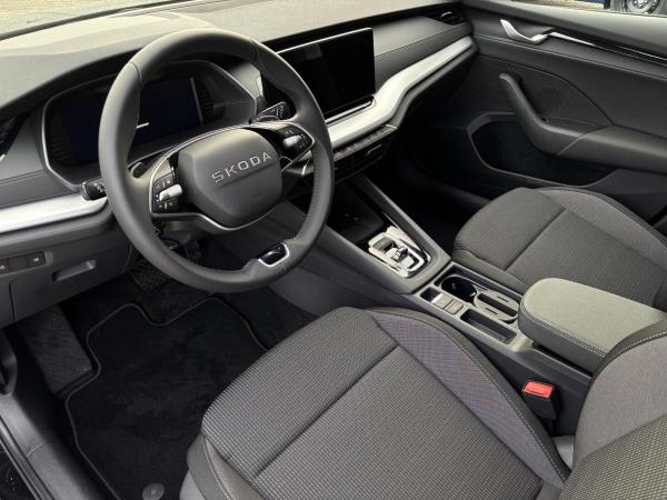 Skoda Octavia 1.5 TSI Selection *AHK*LED*beh.WSS*ALU