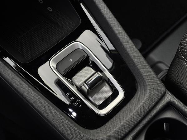 Skoda Octavia 1.5 TSI Selection *AHK*LED*beh.WSS*ALU