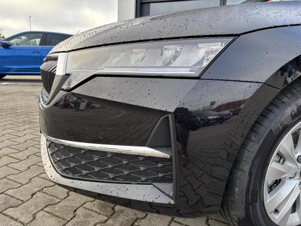 Skoda Octavia 1.5 TSI Selection *AHK*LED*beh.WSS*ALU