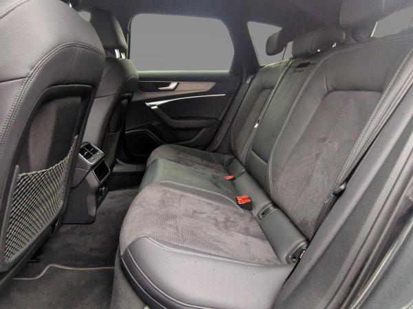 Audi A6 Avant S-Line 55TFSI e quattro AHK PANO 5J.GAR
