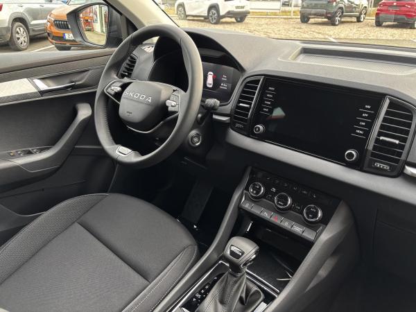 Skoda Karoq 1.5 TSI Selection *AHK*PDG*SHZ*LED*