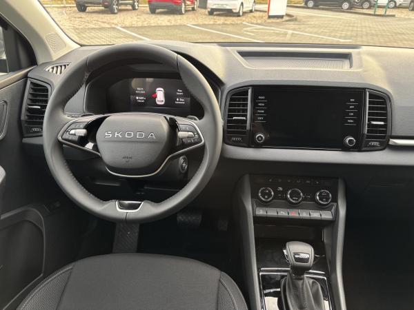 Skoda Karoq 1.5 TSI Selection *AHK*PDG*SHZ*LED*