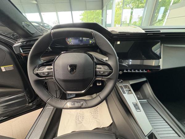 Peugeot 408 GT HYBRID 145 e-DSC6 / AHK / Massagesitze