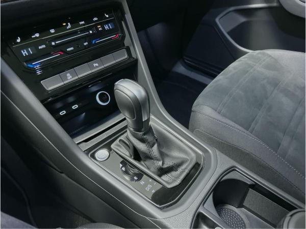Volkswagen Touran 2.0 TDI DSG Highline  CarPlay AHK
