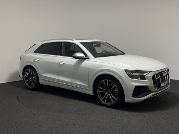 Audi SQ8 4.0 TFSI DSG quattro Pano Matrix ACC AHK LED