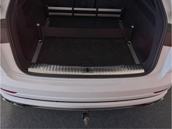 Audi SQ8 4.0 TFSI DSG quattro Pano Matrix ACC AHK LED