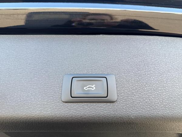 Audi Q8 e-tron edition Dakar 55 qu. Luft PANO HUD 20