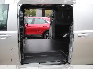 MAXUS eDeliver 7 88kWh  L2 (silber, Schiebetüren beidseitig)