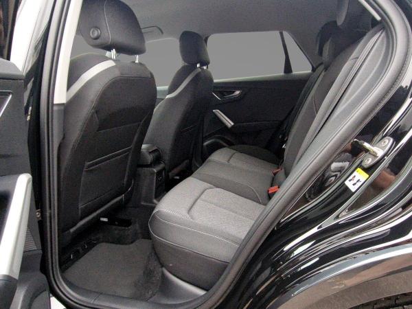 Audi Q2 advanced 30TFSI 17 AHK MATRIX NAVI+ RFK 5JGAR