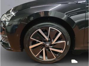 Skoda Octavia Combi Sportline 1.5 TSI DSG AHK