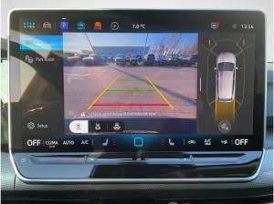 Volkswagen Golf Variant 1.5 eTSI DSG Style AHK Sitzhzg. Klima