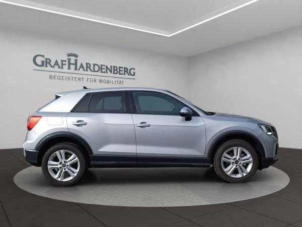 Audi Q2 Advanced 30TFSI AHK Rückfahrkamera Navi