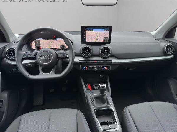 Audi Q2 Advanced 30TFSI AHK Rückfahrkamera Navi