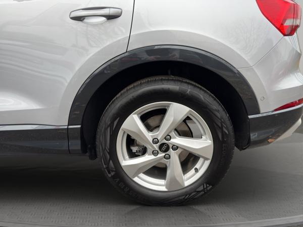 Audi Q3 Advanced 40TFSI Quat. S-Tr Rückfahrkamera ACC