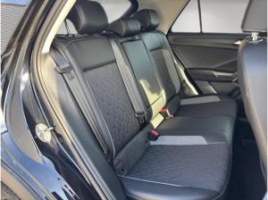 Volkswagen T-Roc GOAL 1.0 TSI 85kW - Navi+CarPlay+ACC+Ambiente+SHZ+MFL+Park Assist+LM+Digital Cockpit