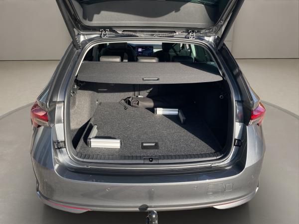 Skoda Octavia Combi 2.0 TDI SOFORT VERFÜGBAR! DSG Tour ACC AHK AUT Navi