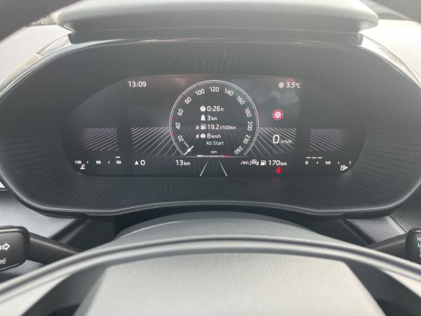 Skoda Fabia Essence 1.0 TSI 5 Jahre Garantie