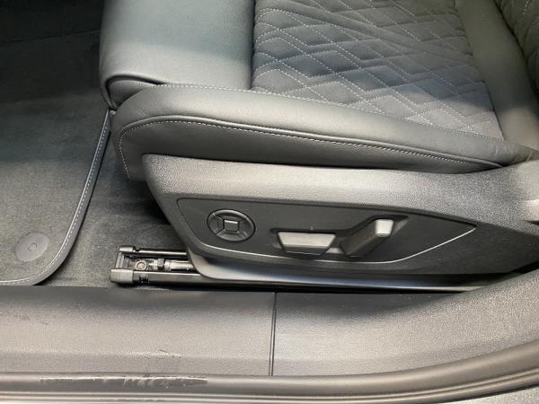 Audi A6 Avant 2.0 TFSI quattro W S-line ACC AHK AUT Audi A6 Avant 2.0 TFSI quattro W S-line ACC AHK AUT