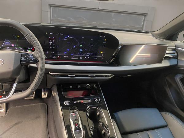 Audi A5 2.0 e Avant quattro TFSI W S-line ACC AHK AUT