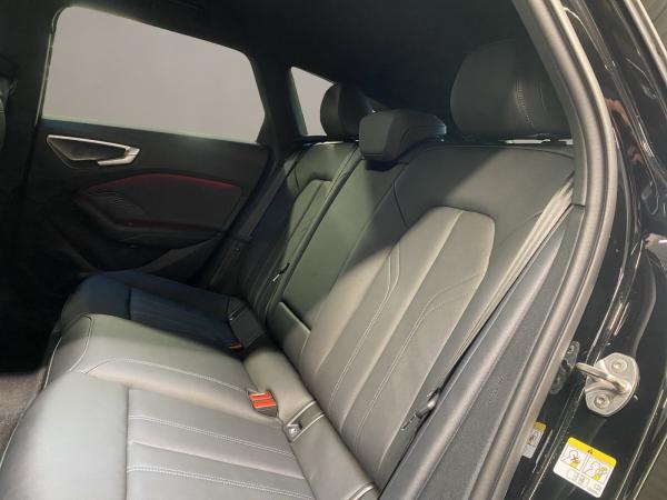 Audi A5 2.0 e Avant quattro TFSI W S-line ACC AHK AUT