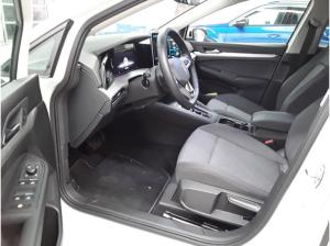 Volkswagen Golf VIII Life 1.5eTSI DSG / App, LED+, ACC, RFK