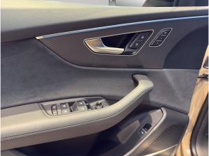 Audi RS Q8 SUV performance HD Matrix Pano HuD B&O 23"