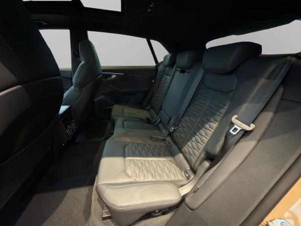 Audi RS Q8 SUV performance HD Matrix Pano HuD B&O 23"