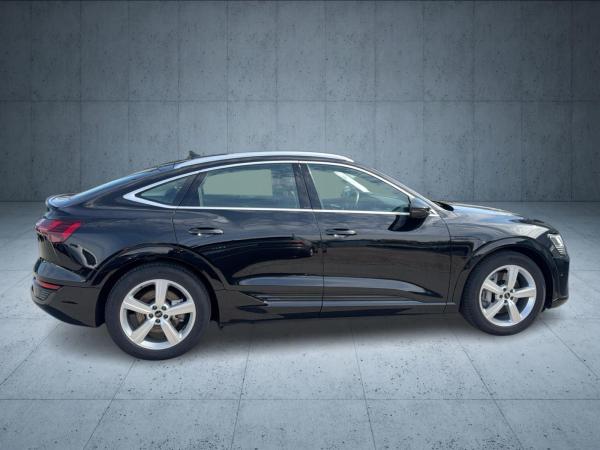 Audi Q8 e-tron Sportback S line 55 qu. Luft PANO HUD