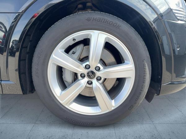 Audi Q8 e-tron Sportback S line 55 qu. Luft PANO HUD