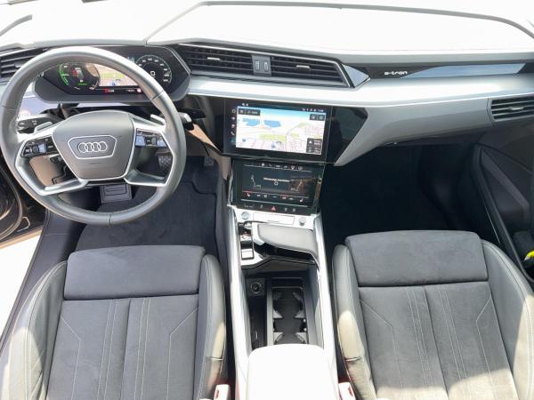 Audi Q8 e-tron Sportback S line 55 qu. Luft PANO HUD