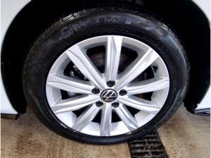 Volkswagen Touran 1.5 TSI R-Line DSG Sportfahrwerk CAM