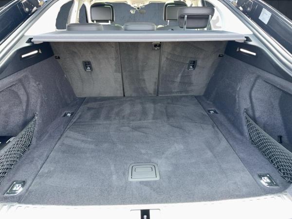 Audi Q8 e-tron Sportback S line 55 qu. Luft PANO HUD