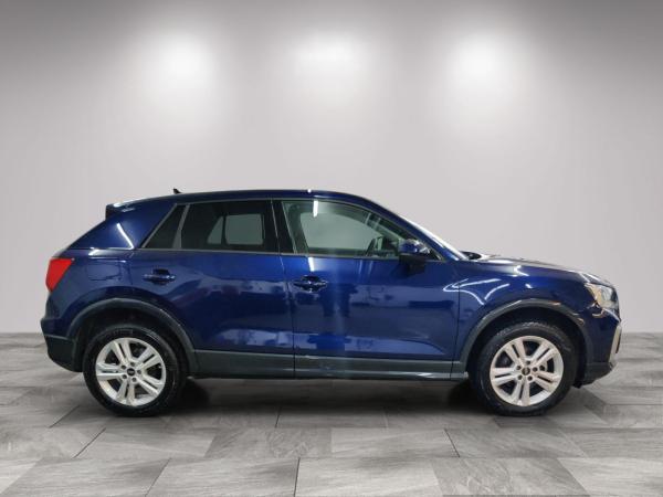 Audi Q2 Advanced 35 TFSI LED/Nav/el.Heckkl/04.30Garantie