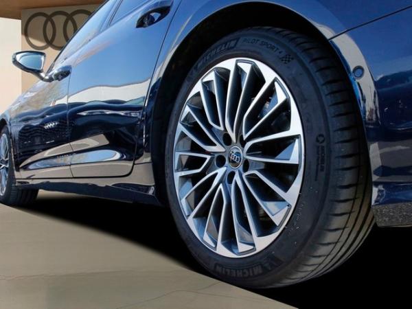 Audi A6 Avant 55 TFSI e Q S line GWP 19"|NAVI+VC|LED|HuD|RFK