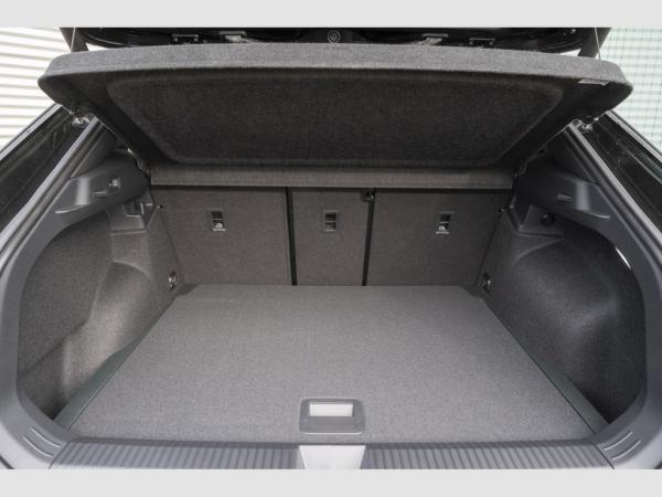 Volkswagen T-Roc R-Line 1.5 l eTSI DSG UPE EUR 51.140,- incl. Überführung