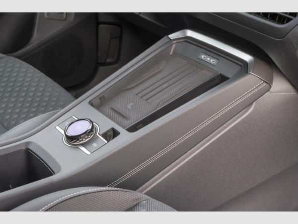 Volkswagen T-Roc R-Line 1.5 l eTSI DSG UPE EUR 51.140,- incl. Überführung