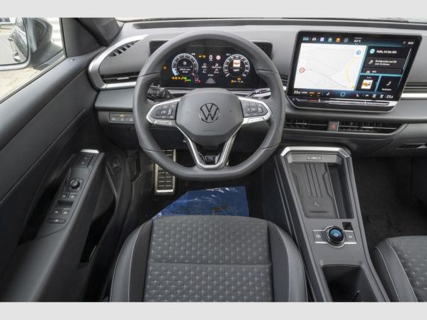 Volkswagen T-Roc R-Line 1.5 l eTSI DSG UPE EUR 51.140,- incl. Überführung