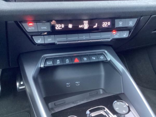 Audi S3 Limousine quattro S-Line*Matrix-LED*SONOS*ACC* Rükam.*HUD*