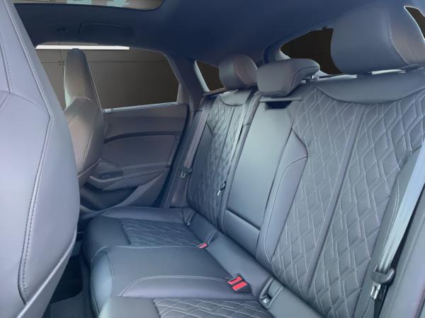 Audi A5 Limousine e-hybrid 270 KW / Tech pro / HuD / AHK / PANO / B&O / Sportsitze plus