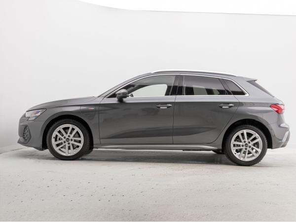 Audi A3 Sportback 40 TFSI e S-TRO*S-LINE*LED*RFK*NAV