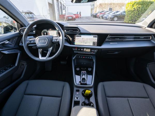 Audi A3 allstreet 35TDI Stronic NAVI MATRIX AHK RFK // Sofort verfügbar!!