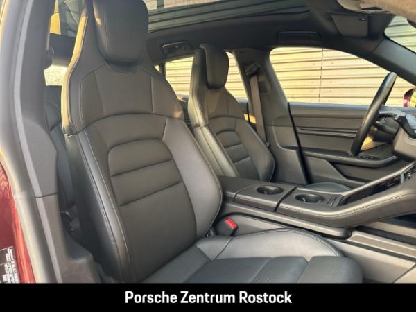 Porsche Taycan 4 Cross Turismo | 1 Vorbesitzer