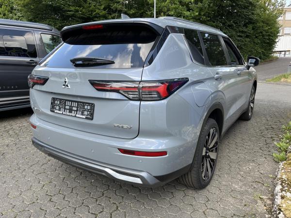 Mitsubishi Outlander 2.4 PHEV 4WD Intro Edition, Allwetter