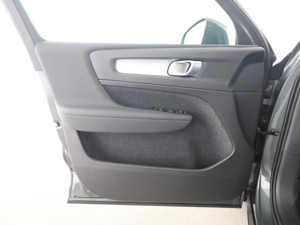 Volvo XC40 B3/Core/ Allwetter/SOFORT!